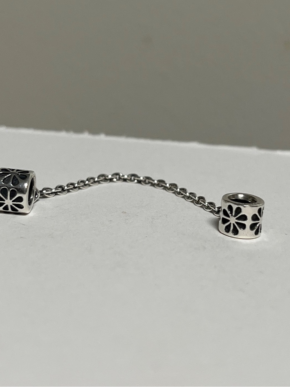 Pandora Silver Safety Chain Bracelet - Floral Bead Design - Picture 3 of 4